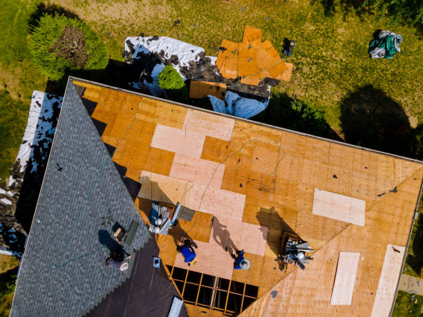 Best Roof Maintenance Services  in Las Maravillas, NM